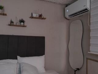 Thony Lopez webcam model stream image