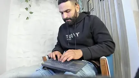 LeonidasKaiser webcam model stream image