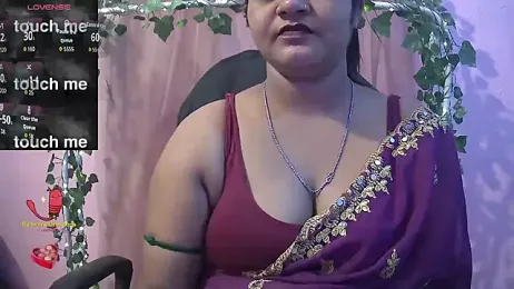 Pari-new webcam model stream image