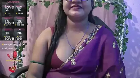 Pari-new webcam model stream image