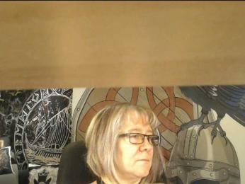 90dTitten webcam model stream image