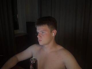 Rayan Poll webcam model stream image
