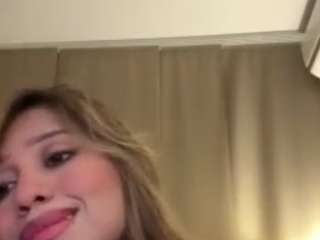 biancalatin webcam model stream image