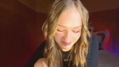 AshleaGiardini webcam cam4 model stream image