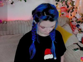 MiuAmano webcam model stream image