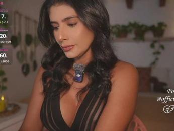 Meegan webcam bongacams model stream image