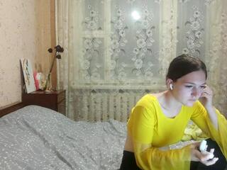 Mila Frutos webcam model stream image