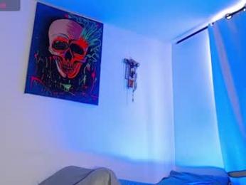 axel_7070 webcam model stream image
