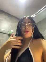 Mia_222 webcam model stream image
