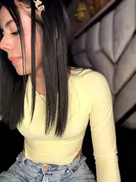 Laura-Khalifa webcam model stream image