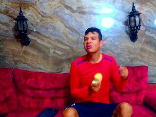 Kenn & Drey webcam flirt4free model stream image