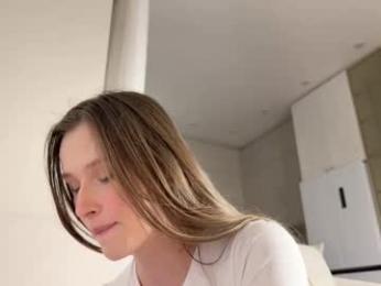 vi_world webcam chaturbate model stream image