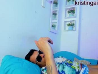 kristiingaines_ webcam chaturbate model stream image