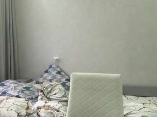 julieannkruppa webcam camsoda model stream image