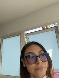amira_cute2 webcam stripchat model stream image