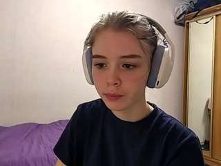 otilialingerfelter webcam model stream image