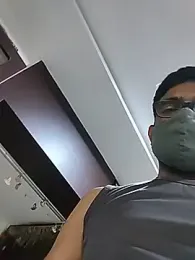 MaheshReddy99 webcam model stream image