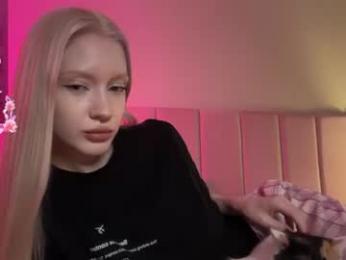 kvetapin webcam chaturbate model stream image