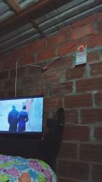 Chari858 webcam model stream image