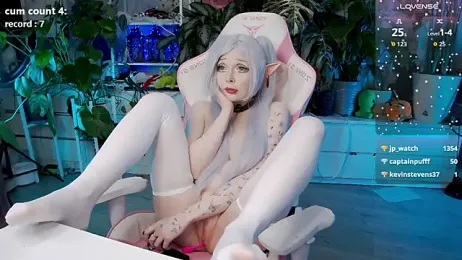 cutelittlepuff webcam model stream image