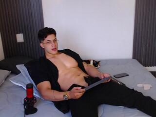 Travis Joplin webcam model stream image