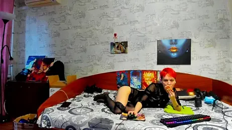 KagamiTayga webcam model stream image