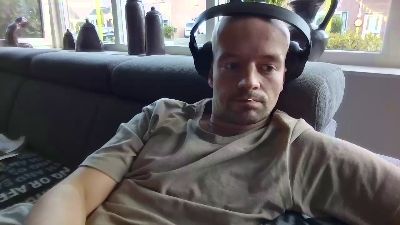 lickmycumx webcam model stream image