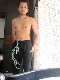 skinnyyyyyyyyy webcam model stream image