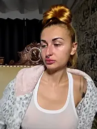 kylie_blck webcam stripchat model stream image