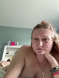 Kellilyn10 webcam model stream image