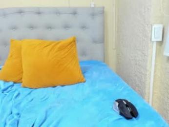 milky_way_18 webcam model stream image
