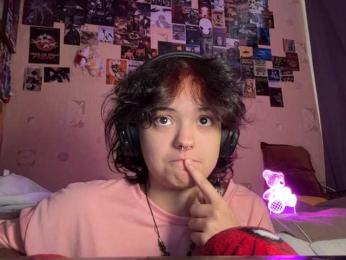 RavenLilleberg webcam bongacams model stream image