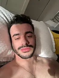 Carl242000 webcam model stream image