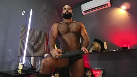 BeardAndrew webcam model stream image
