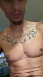 Runtothemoney webcam model stream image