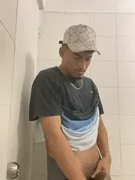 Ares_DAMM webcam stripchat model stream image