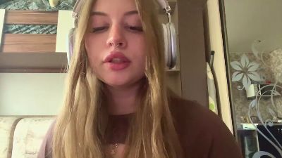 KirstinRuetz webcam cam4 model stream image