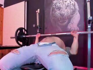 Luke Hoott webcam model stream image