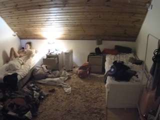 voyeurcam-julmodels-whitebed-3 webcam model stream image