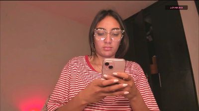 LilyGarcia webcam model stream image