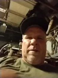 Reddog833 webcam model stream image