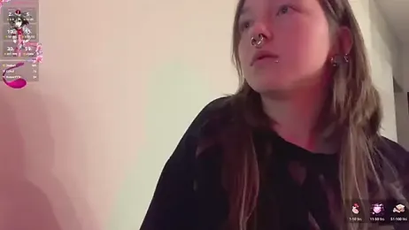 VesnaCrystal webcam stripchat model stream image