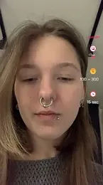 VesnaCrystal webcam model stream image