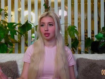 FlowwwerGirl webcam bongacams model stream image