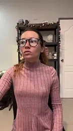 Mini_girl_do_it_better webcam model stream image