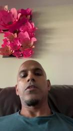 Beachmusclefit webcam model stream image