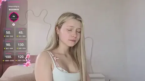 Maddnesrichy webcam stripchat model stream image