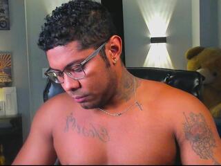 Derek Castle webcam model stream image