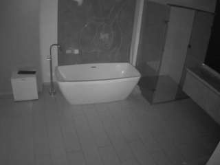 voyeurcam-casa-salsa-bathroom-4 webcam camsoda model stream image