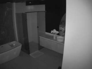 voyeurcam-casa-salsa-bathroom-4 webcam model stream image